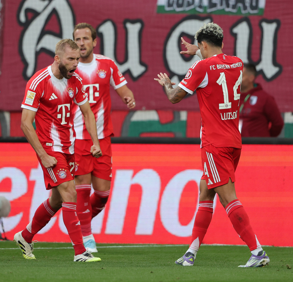 新华社发, bt, 奥格斯堡队