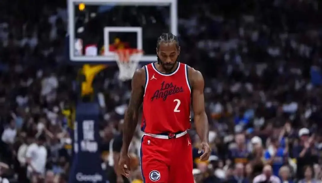 当中, 年不能离开, 合计 当中, 年不能离开, 合计